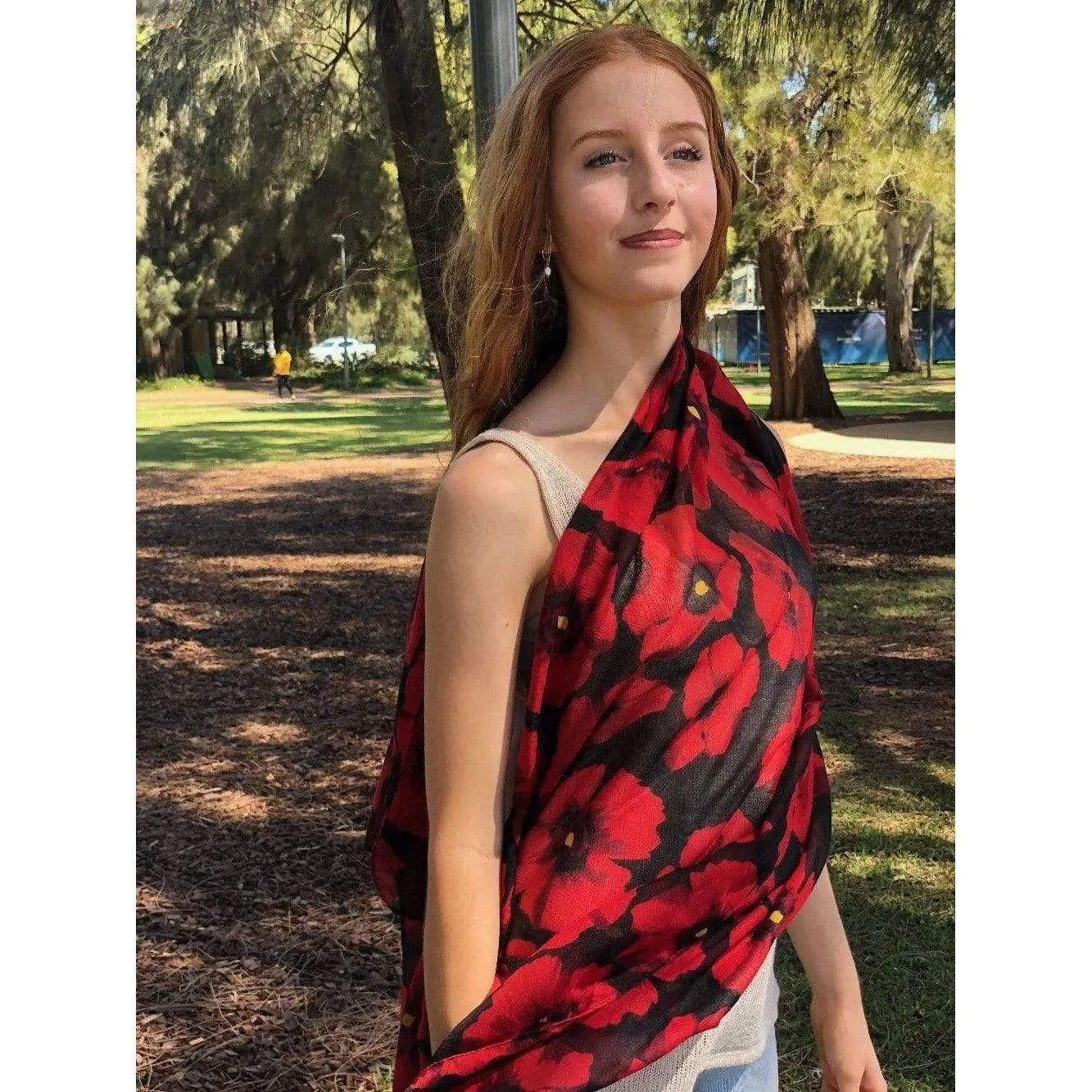 🌺 Poppy Scarf Red Floral on Black - Large Flowers