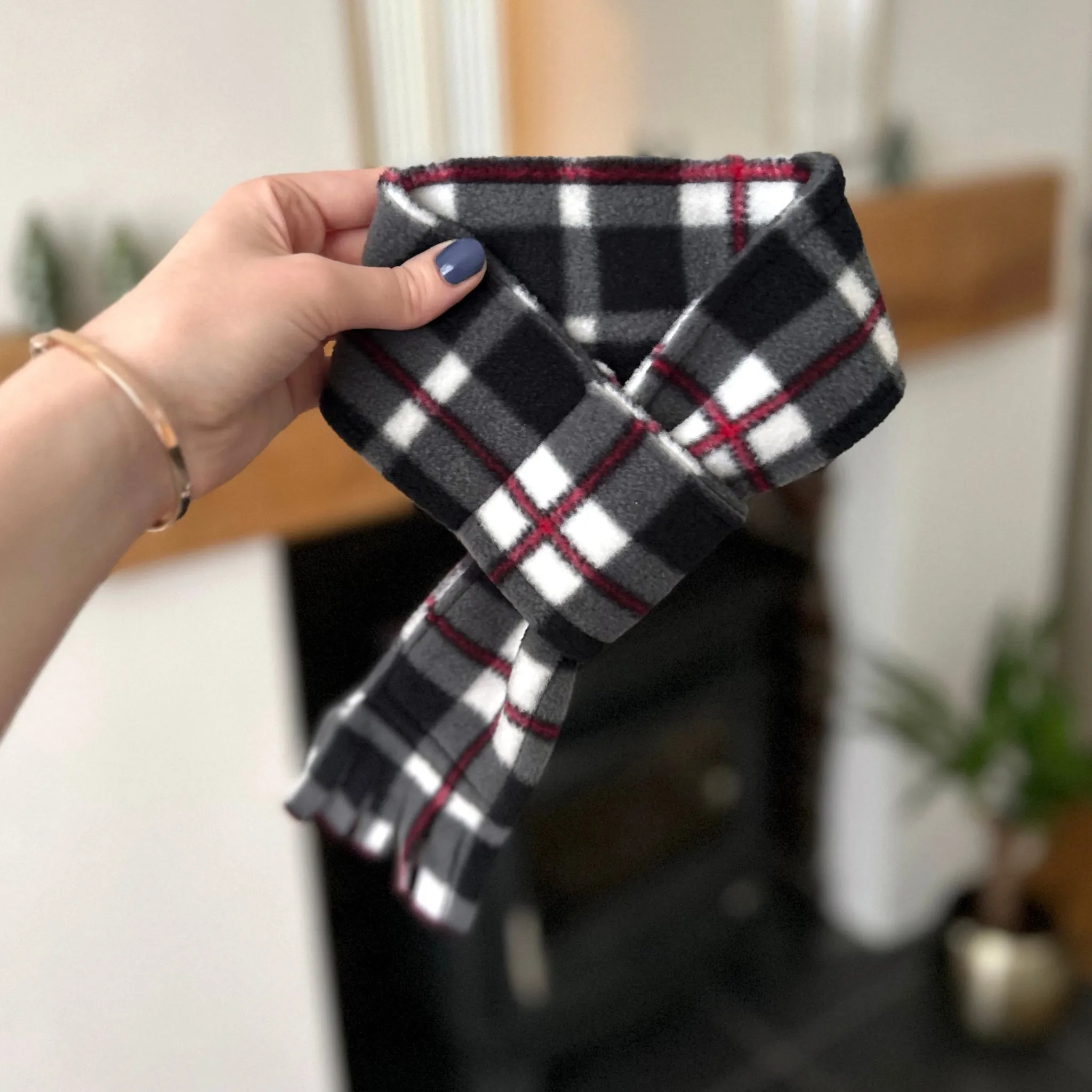 Black & White Highland Tartan Fleece Pet Scarf