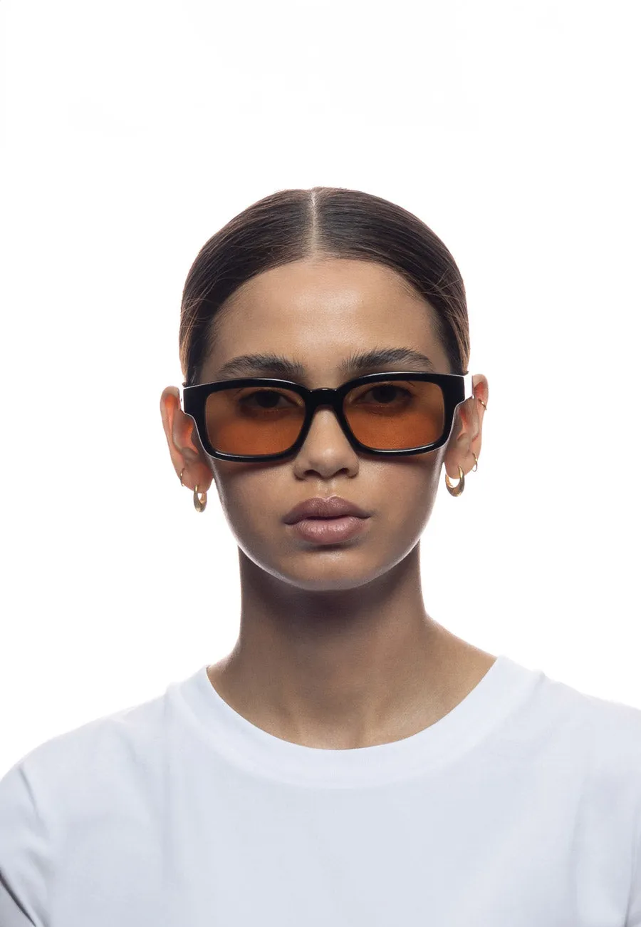 Le Specs Recarmito Black / Mustard Mono